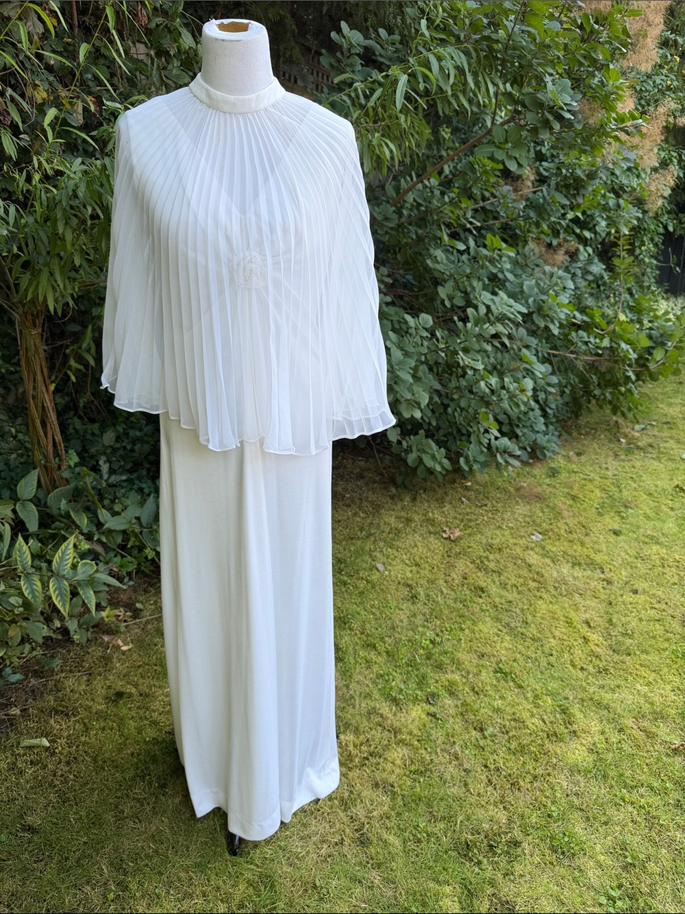 70’s White Pleated Cape Evening Dress, 2 piece